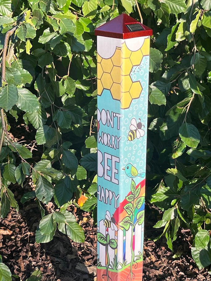 Inspirational Garden Pole - BEE Happy - Solar Light